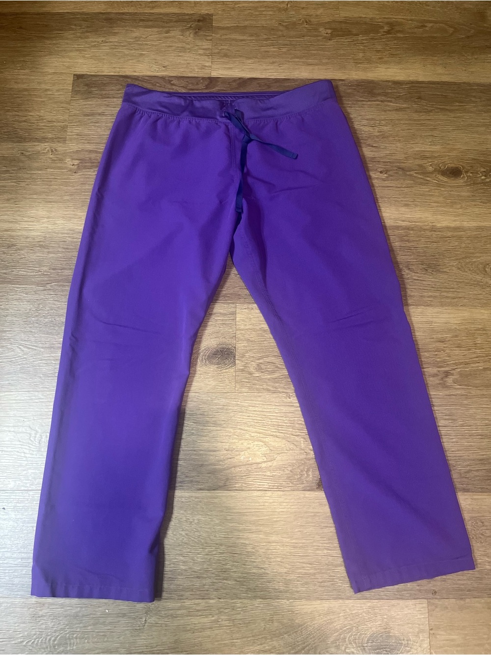 Figs Purple Medical Scrub Set - Top & Pants - Picture 3 of 4
